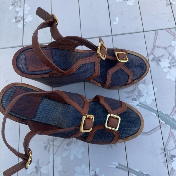 Tory Burch Brown and Black Heels - Picture 3 of 9